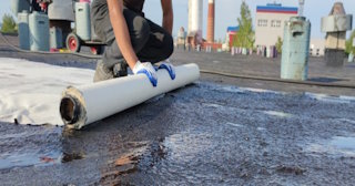 Гидроизоляции битумной кровли | ППуКсп – от 687 руб. за м²